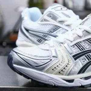 Authentic Premium Designer Retro Men’s Running Shoes Mesh Breathable Casual Walking Sneakers