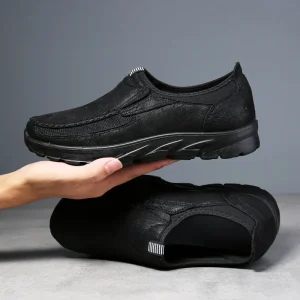 Big Size Style Men’s Slip On Dad Shoes Large Size Fashionable Breathable Business Casual Shoes Soft Mesh Lining