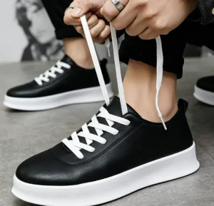 Black Men’s Tie Skate Shoes Round toed Comfort Casual Lightweight Breathable Sports Flat Artificial Leather Upper PVC Outsole