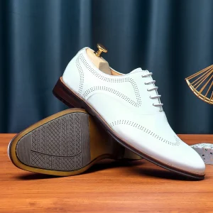 British Men’s White Oxford Shoes Genuine Leather Pointed Toe Business Formal Lace up Brogue Carved High Top Wedding Autumn
