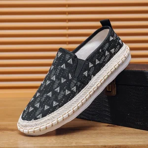 Canvas Shoes Men Sneakers Casual Fashion Men’s Shoes Comfort Classic Vintage Walking Style Shoes