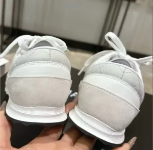 Classic Luxury Men’s Casual High End Thick Soled Sports Shoes Fashionable Rubber Soled Shoes