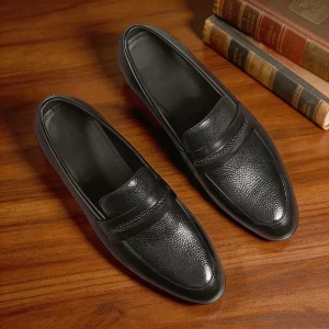Classic Slip-On Shoes for Men Black Business Loafers Shoes Genuine Cow Leather Office Men’s Loafers Light Party Casual Shoes Men
