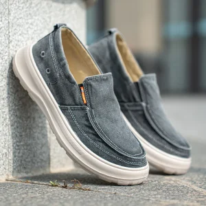 Custom Canvas Men’s Shoes Breathable Lightweight Slip On Autumn Durable Low Top Outdoor Shoes with Cotton Lining