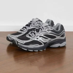 Designer Shoes Sauconies Men Women Running Triple Black Leather Mens Trainers Outdoor Sneakers
