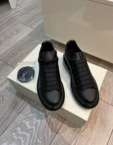 Designer Thick Sole Shoes Genuine Leather Men and Women Fashion Sneakers Skateboard Shoes