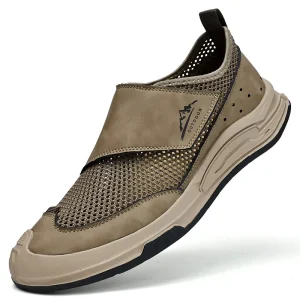 Factory Supplies Custom Logo Service Men’s Breathable One Piece Casual Shoes Waterproof Loafers Fashion Trend