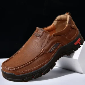 Fashion Trend Outdoor Men’s Walking Shoes Leather Breathable Designer Men’s Shoes Thick Bottom Tenis Men’s Casual Shoes