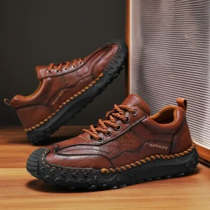 Hand Sewn Hollow Out Men’s Casual Outdoor Shoes Flat Bottom Loafers Low Cut Large Size Fashionable Breathable Wear Resistant