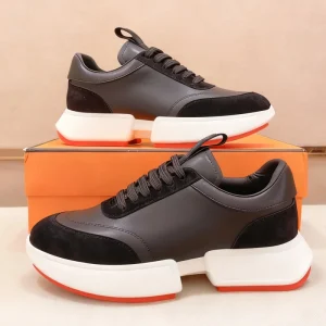High-End Designer Men’s Casual Shoes Premium Leather Thick Sole Fashion Sneakers for All Occasions Walking Style Shoes