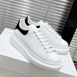 High-Quality Designer Brand Shoes Casual Luxury Running Sports and Walking Style Men’s Shoes