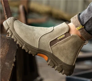 High Quality Men’s Safety Shoes Most Popular Modern Style Insulation Steel Toe Soft Midsole Anti Puncture Features for Welding
