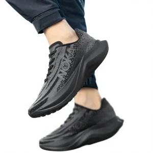 High quality Men’s Fashion Lightweight Comfortable Shock Absorbing Hollow out EVA Outsole Breathable Mesh Running Shoes