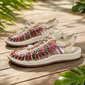 Hot Selling New Large Size in Stock Men’s and Women’s Hand Woven Summer Beach Sandals Mesh Flat Shoes