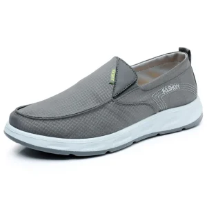 Ice Silk Upper Men’s Breathable Lightweight Flat Summer Walking Jogging Shoes Summer Driving Loafers Men