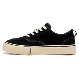 Latest Design Men Skateboarding Shoes Custom Walking Style Casual Shoes Durable Anti Slip Sports Sneakers