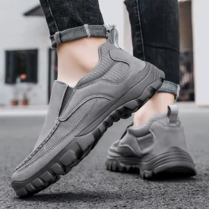 Men Casual Shoes Loafers Sneakers New Fashion Handmade Retro Leisure Loafers Shoes Zapatos Casuales Hombres Men Shoes