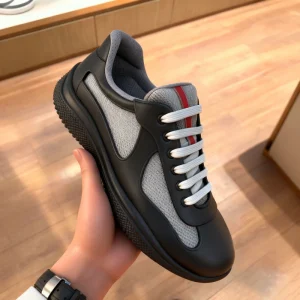 Men Casual Sneakers Breathable Lightweight Retro Running Shoes Comfortable Walking Shoes OEM Factory Custom Logo