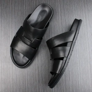 Men Summer Sandals Leather New Style Genuine Leather Men’s Black Beach Shoes Casual Non slip Outdoor Men Slides