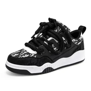 Men’s Black Lace-Up Comfort Anti Slip Autumn Sports Shoes Custom Fashionable Casual Skateboard Style Shoes