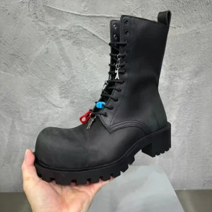 Men’s Black Leather Platform Combat Boots with Gothic Charms Waterproof Anti-Slippery Lace-up Boots Fashion Trend
