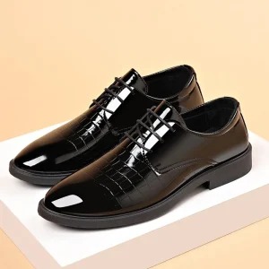 Men’s Business Formal Leather Shoes Big Size Lightweight Trendy Single Low Top Oxford Wedding Groom Shoes Dress Shoes Casual