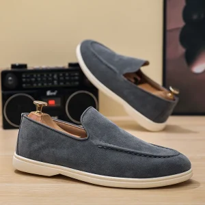 Men’s Comfortable Suede Leather Dress Shoes New Fashion Formal Business Loarf Shoes Light Feature Rubber