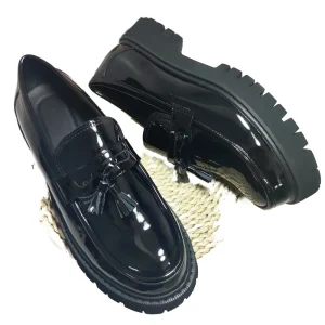 Men’s Dress Shoes Thick Sole Tassels Black White Slip-On Loafer for Wedding Handsome Classy Shoes for Men