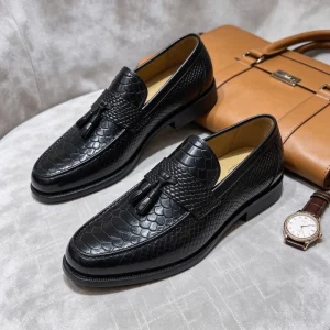 Men’s Genuine Leather Loafers Casual Business Slip on Shoes with Strip Decoration Lightweight & Anti Slip Black