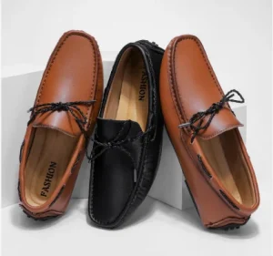 Men’s Korean-style Slip-on Casual Shoes with British Style Leather Sole and Comfortable Round-toe Design