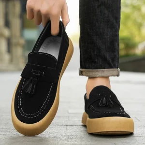 Men’s Loafers British Style Trendy Casual Shoes Slip On Solid Color Pattern Versatile Fashion Men Shoes