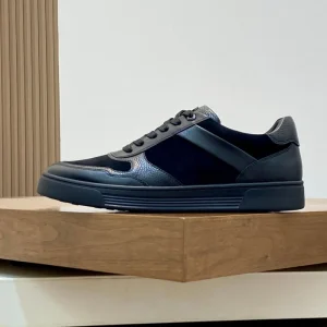 Men’s Sneakers Casual Walking Shoes with Thick Rubber Outsole Non Slip Lace Up Closure Fashion Trend Mesh