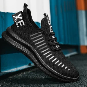 Men’s Walking Shoes Ultra-light and Breathable Mesh Sneakers with Slip-on Closure Fashion Trend