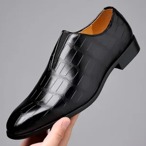New Business Mens Leather Shoes Oversized Breathable Sleeves Casual Cross border Mens Shoes Stone Patterned Leather Shoes