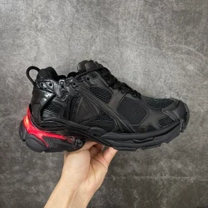 New Designer LED Running Sport Sneakers High Quality Casual Shoes with Lights Featuring for Lining