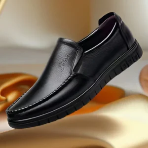 New Men’s Leather Shoes Soft Sole Business Casual Moccasins