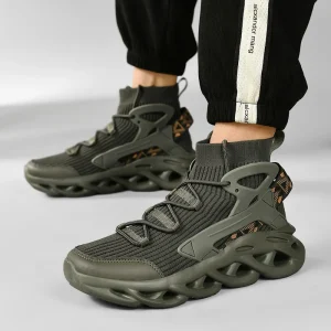 New Men’s Sports Shoes Outdoor Fashion Men’s Sports Shoes Casual Breathable Men’s Running Shoes Flat Shoes Sports Shoes