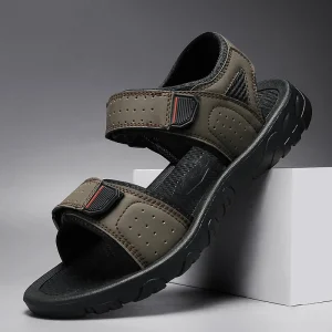 New Men’s Summer Outdoor Sandals Breathable Casual and Odor proof Men’s Beach Slippers