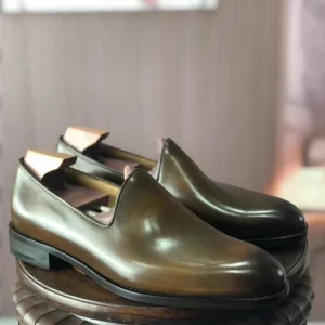 Plain Round Toe Olive Loafer Men Boat Slip On Autumn Hand Painted Color High Quality Leather Out sole Bespoke Shoes
