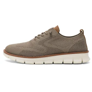 Plus Size Men’s Summer British Style Lightweight Breathable Mesh Sneakers with Plastic Outsole