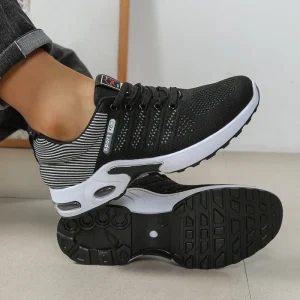 Popular Men’s Breathable Soft Sole Lightweight Running Shoes Casual Sports Shoes