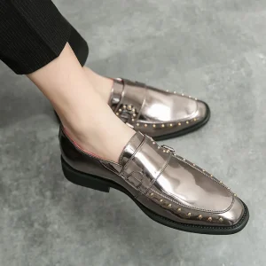 Spring Men’s Plus Size Pointed Toe Glossy British Style Casual Leather Shoes