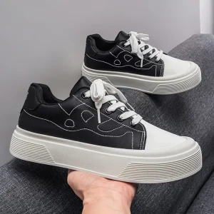 Spring New Men’s Shoes Lightweight Trendy Versatile Large Size White Sneakers Thick-Soled Sports Shoes