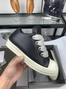 Stylish Lace-up Casual Shoes Black Genuine Leather Thick Sole Walking Style Designer Men’s Shoes Plus Size