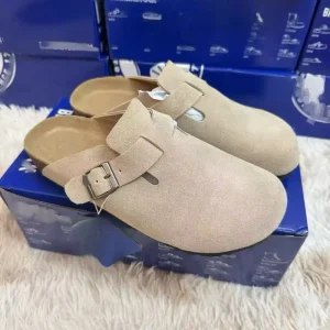 Summer Beach slippers Men’s and Women’s Fashion Versatile High quality Sandals