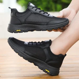 Summer New Model Breathable Casual Sports Shoes with Soft Sole Lace up Design Low Heel Men’s Tennis Shoes