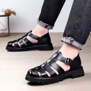 Summer Retro Style Leather Sandals Breathable Lightweight Thick-Soled Foot Cover Buckle Shoes Men’s Shoes